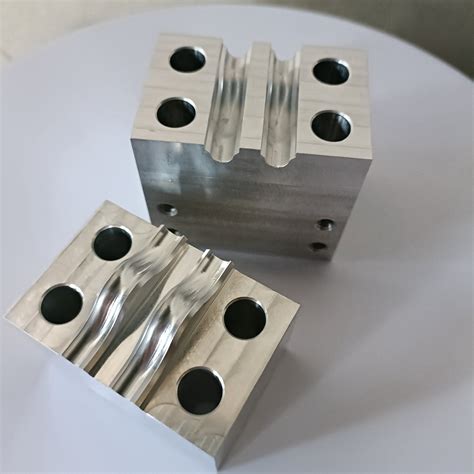 Customized Spare Parts; CNC Milling Parts; Sheet Metal 